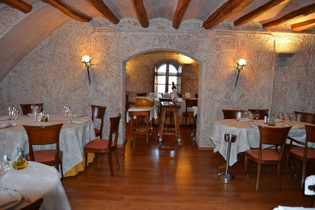 Lavern Hotel Restaurant Sol I VI מראה חיצוני תמונה