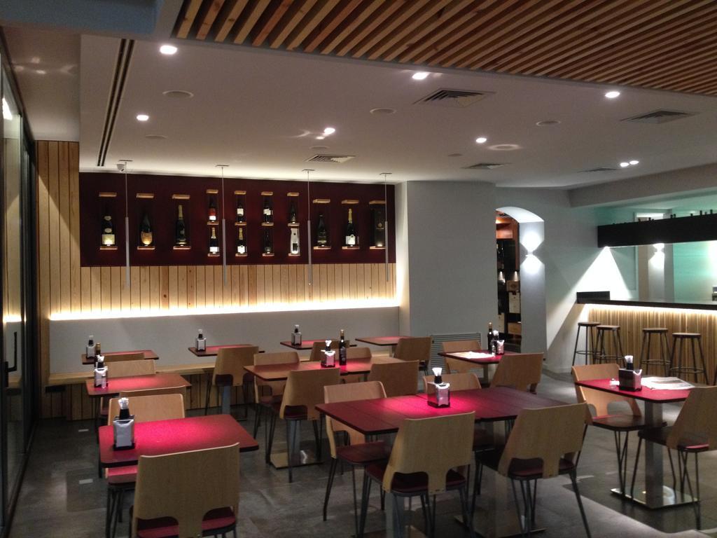Lavern Hotel Restaurant Sol I VI מראה חיצוני תמונה
