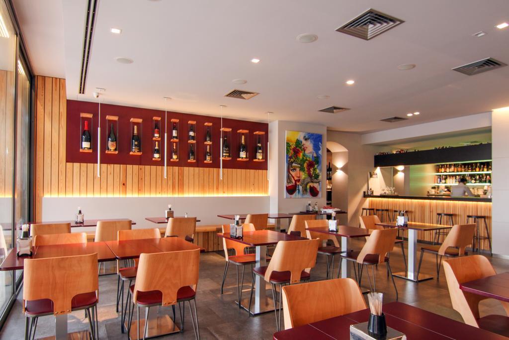 Lavern Hotel Restaurant Sol I VI מראה חיצוני תמונה